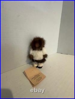 VTG Inuit Eskimo Folk Art Wood Carved Doll Real Fur Alaska