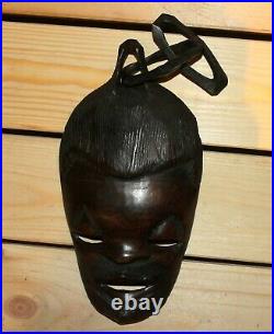 Vintage African hand carving wood wall hanging mask