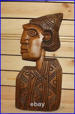 Vintage African hand carving wood wall hanging plaque