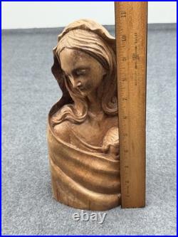 Vintage Hand Carved Madonna and Child Bust Wood Carving 10.5 Statue Sculpture Vintage Hand Carved Madonna and Child Bust Wood Carving 10.5 Statue Sculpture
