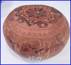 Vintage Hand Carved bule from Michoacán, Mexico Vintage Hand Carved bule from Michoacán, Mexico