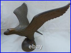 Vintage or Antique Hand Carved Folk Art American Eagle with 21 inch Wing Span Vintage or Antique Hand Carved Folk Art American Eagle with 21 inch Wing Span