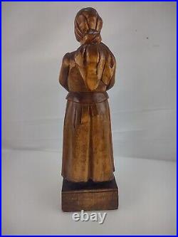 WOOD CARVING SCULPTURE WOMAN HOLDING A BAG SIGNED BY L. Bittenauer
