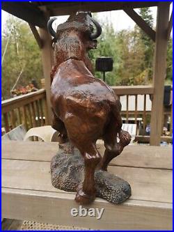 Wood Carved American Bison Large Heavy Bison Carving Art SIZE 9.25Kg / 46x38cm