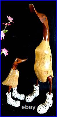 Wood Carving Ducks in Polka Dot boots (set of 2 ducks) Wood Carving Ducks in Polka Dot boots (set of 2 ducks)